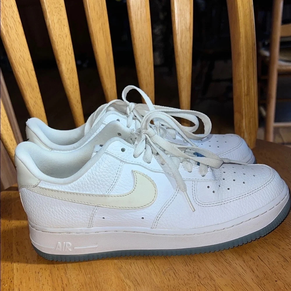 Nike Air Force Size 7.5 - Nike Air Force 1 Low UV Reactive Swoosh Women’s